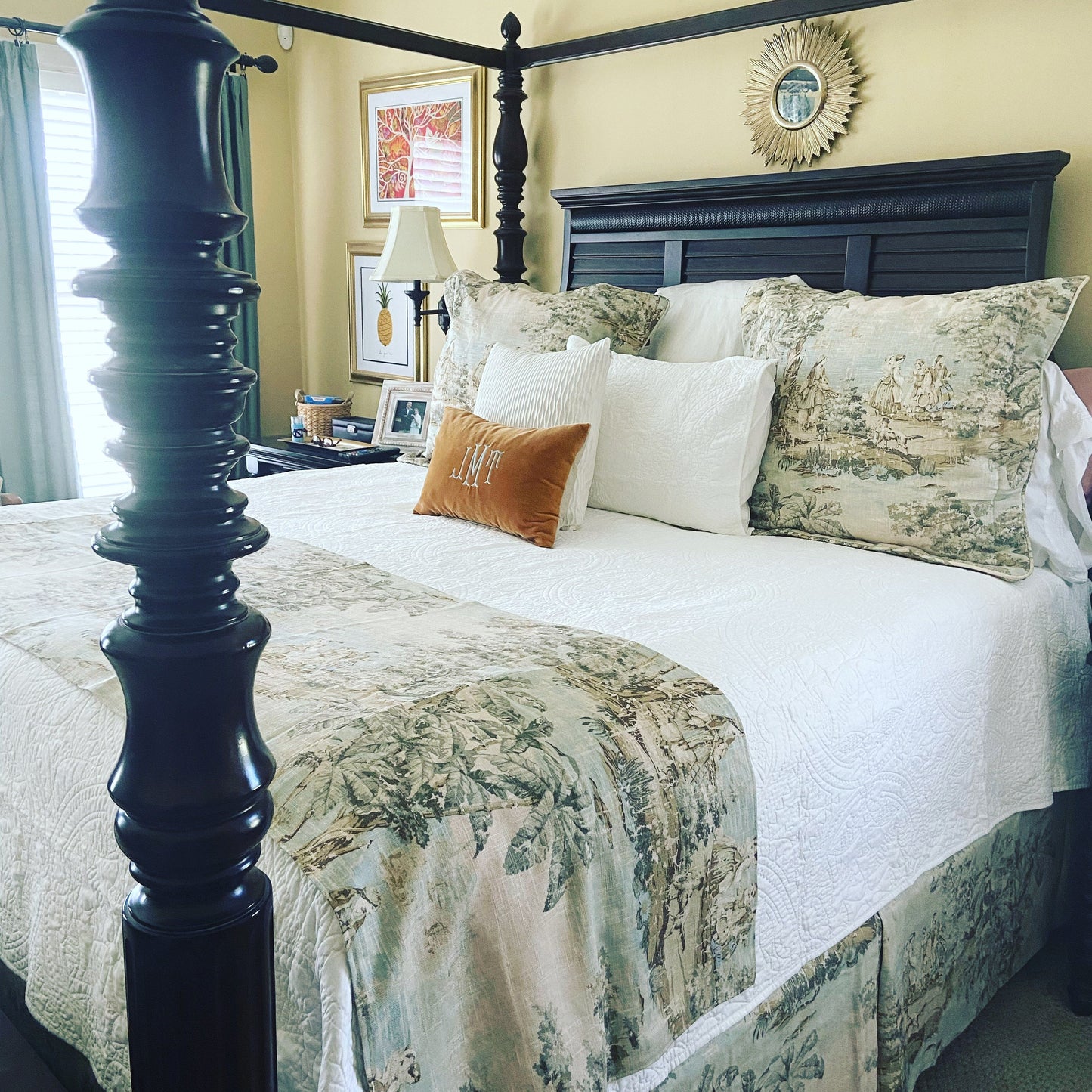 Bed Runner in Bosporus Flax Toile